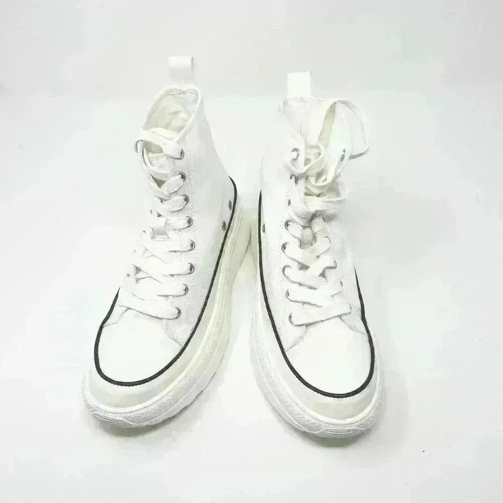 BRAND NEW IN BOX  Steve Madden Molliee Sneaker White Fabric - Picture 2 of 9